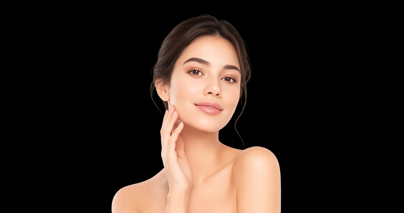Model with clear, radiant skin after treatment at D'Cosmedics