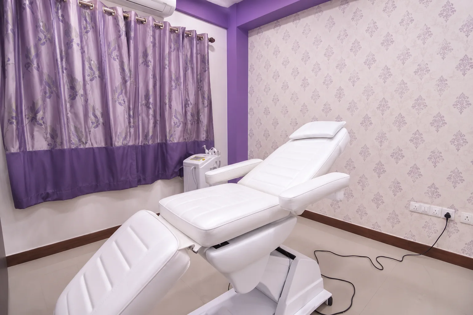 Clinic interior 3